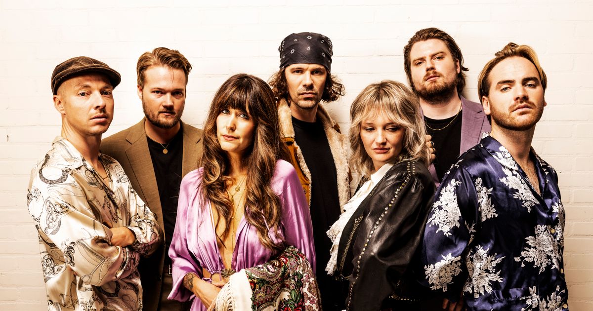 The Cosmic Carnival,Tribute to Fleetwood Mac